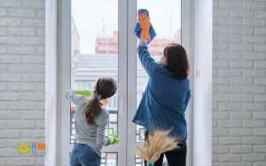 کمک کردن کودکان در کار خانه